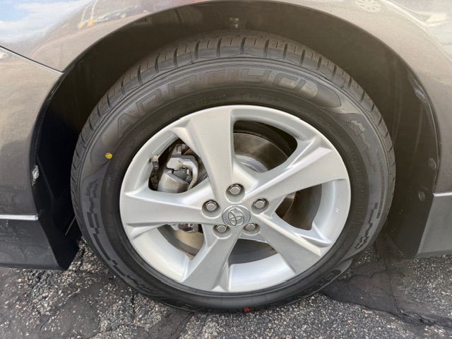 2013 Toyota Corolla Image 7