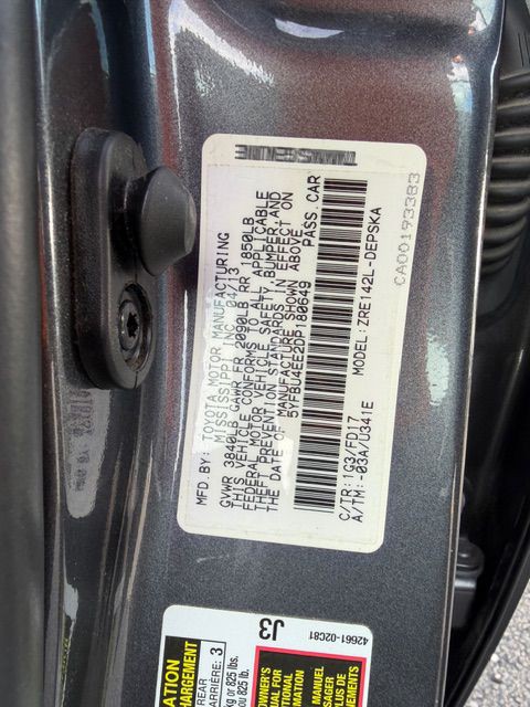 2013 Toyota Corolla Image 10