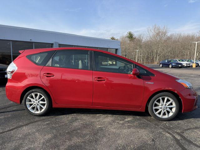 2012 Toyota Prius Image 2