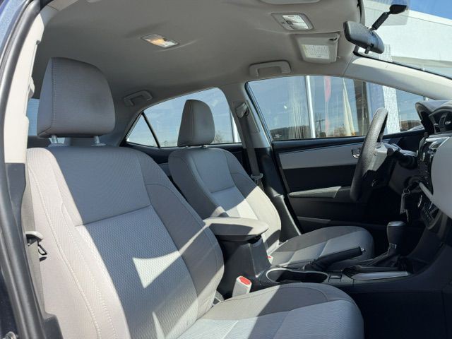 2016 Toyota Corolla Image 12