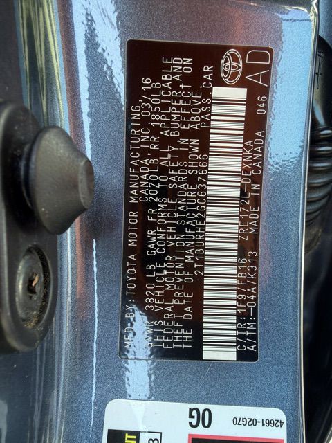 2016 Toyota Corolla Image 20