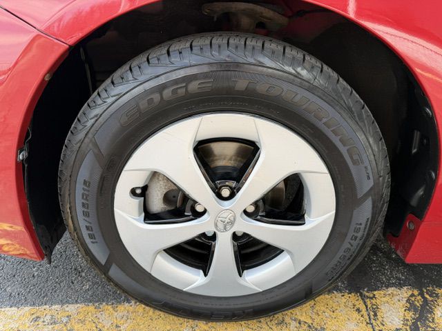 2015 Toyota Prius Image 7