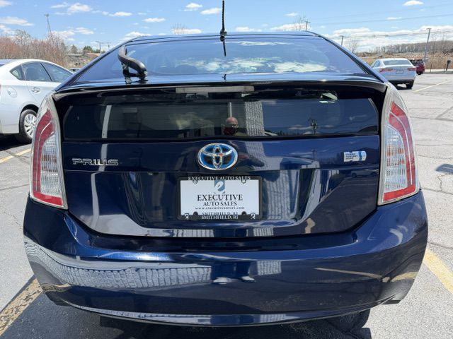 2015 Toyota Prius Image 3