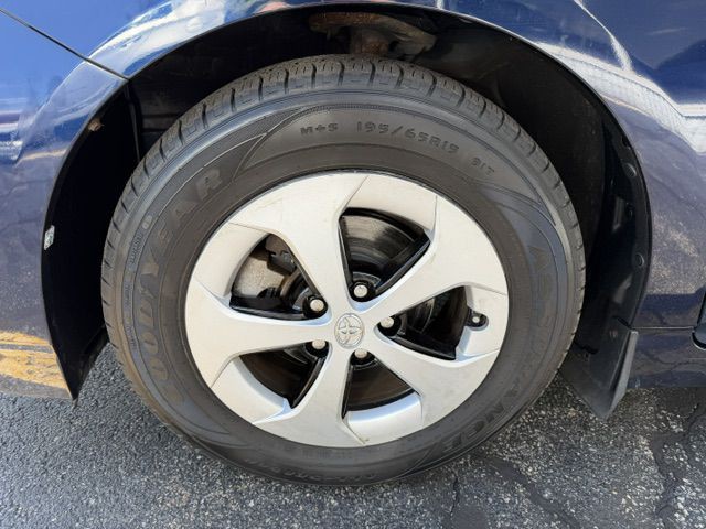 2015 Toyota Prius Image 7