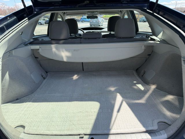 2015 Toyota Prius Image 12