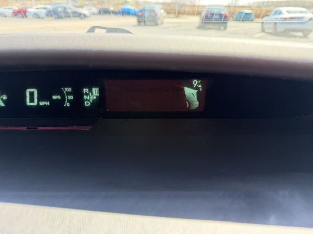 2015 Toyota Prius Image 14