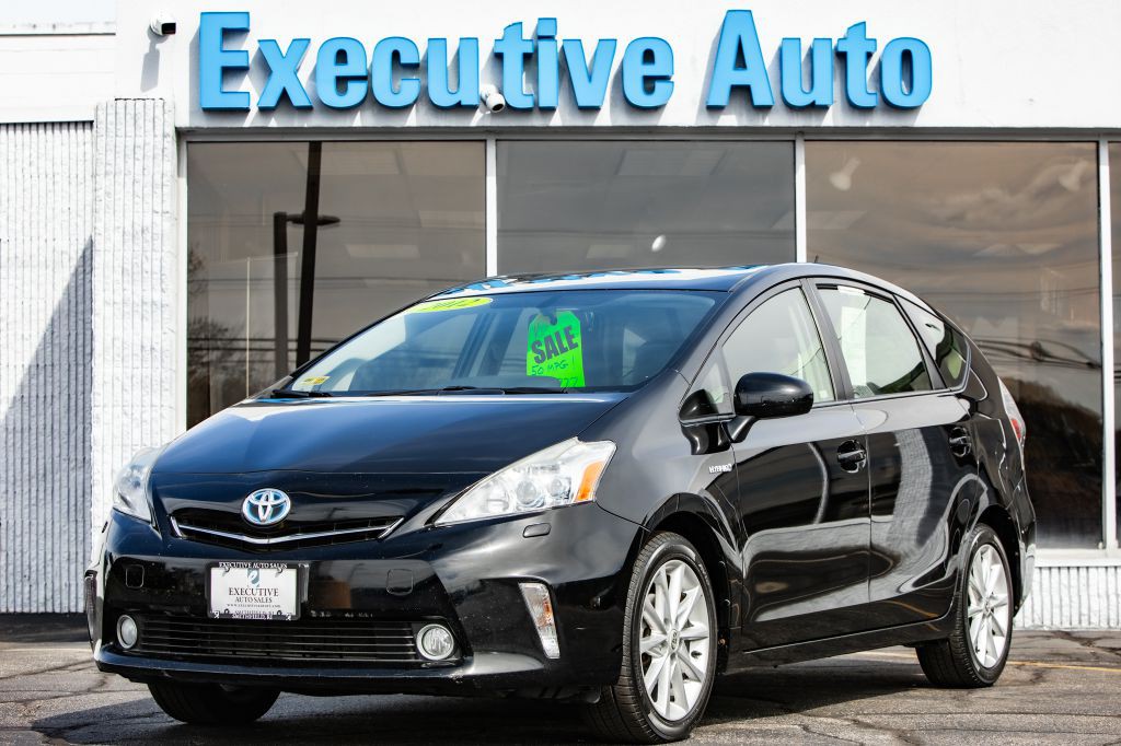2012 Toyota Prius Image 3