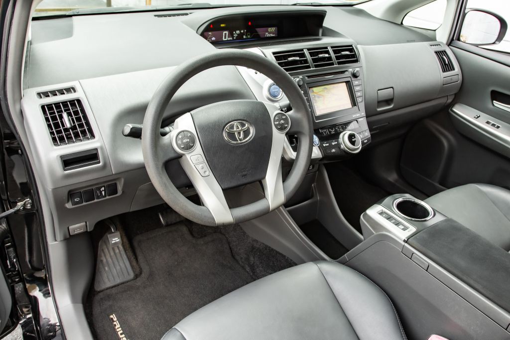 2012 Toyota Prius Image 17