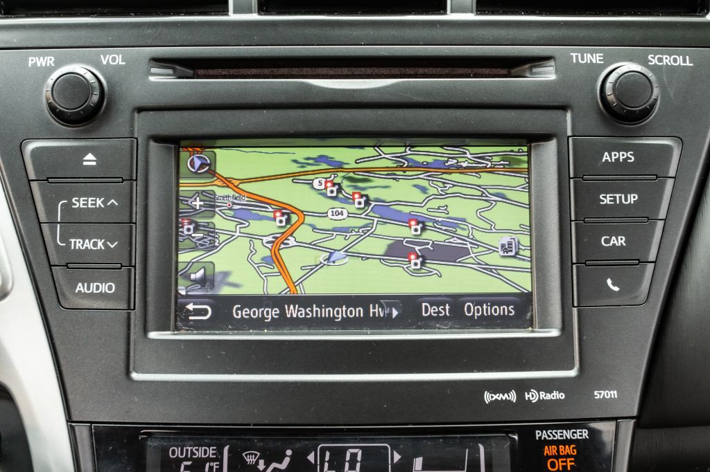 2012 Toyota Prius Image 21