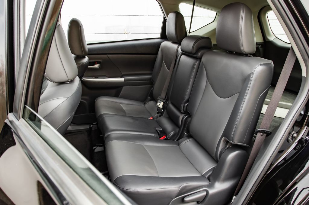 2012 Toyota Prius Image 24