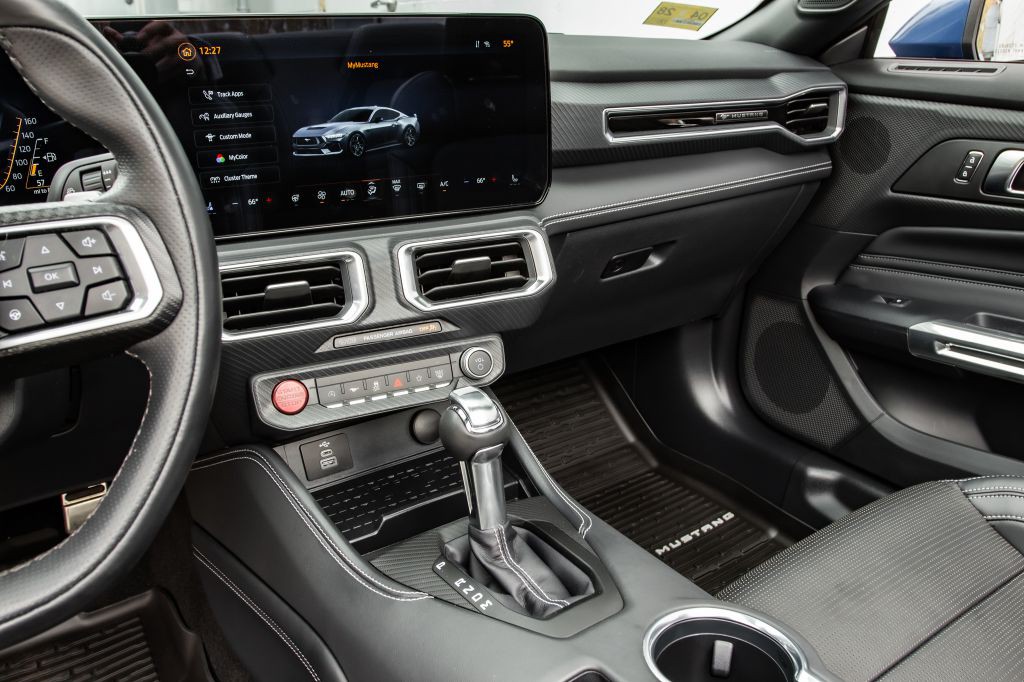 2024 Ford Mustang Image 21
