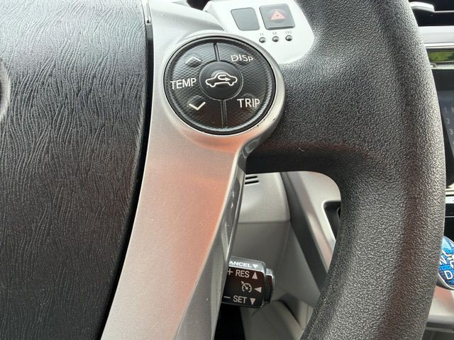 2017 Toyota Prius Image 16