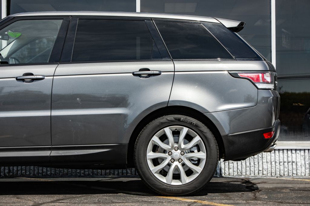 2015 Land Rover Range Rover Sport Image 12