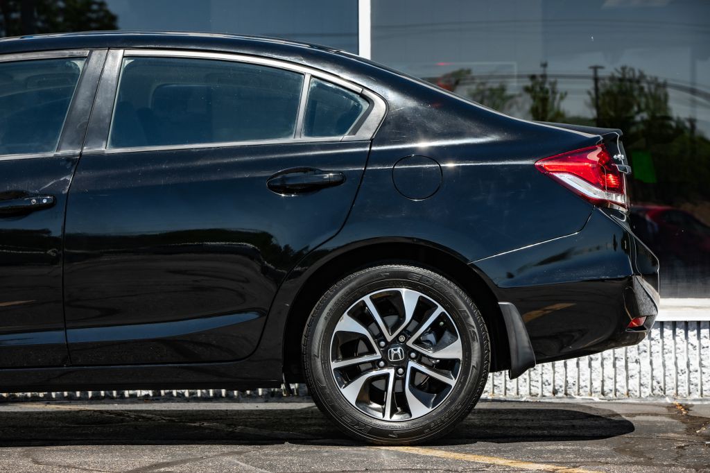 2015 Honda Civic Image 12