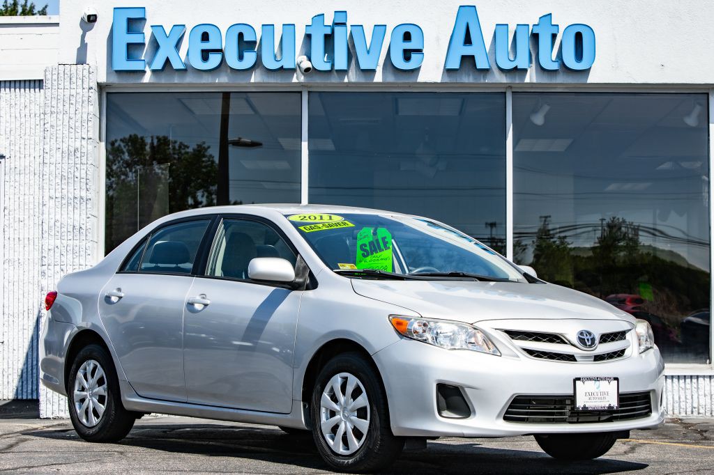 2011 Toyota Corolla Image 1
