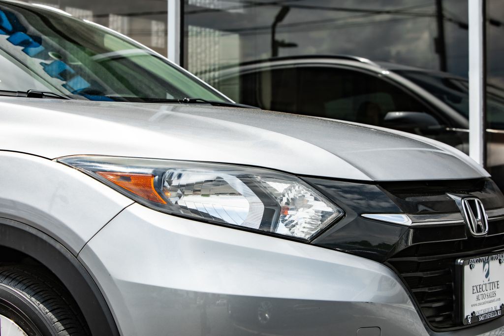 2018 Honda HR-V Image 15