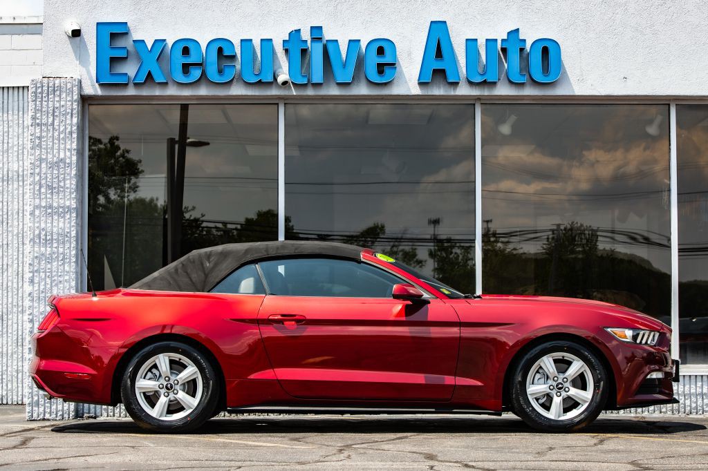 2016 Ford Mustang Image 8