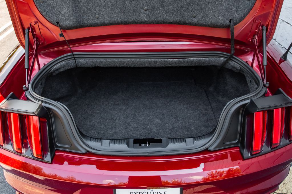 2016 Ford Mustang Image 24