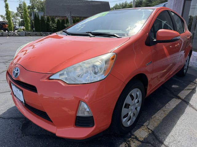 2013 Toyota Prius Image 5