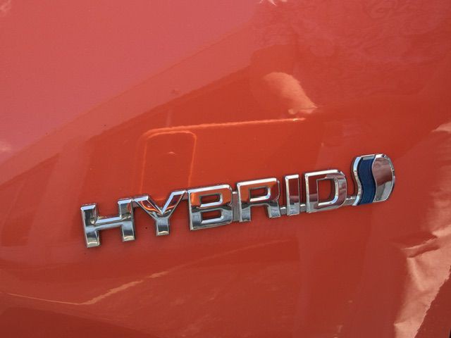 2013 Toyota Prius Image 8