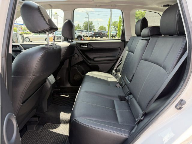 2018 Subaru Forester Image 11