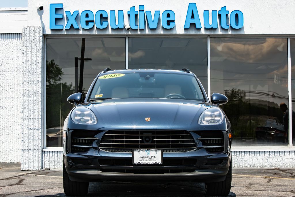 2020 Porsche Macan Image 2