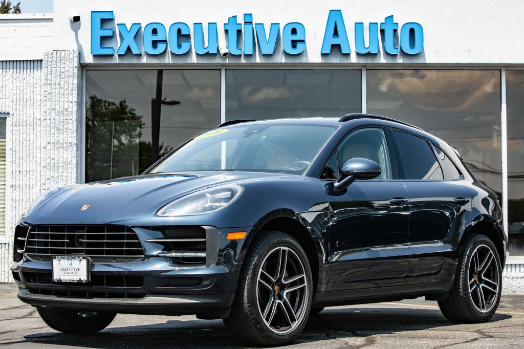 2020 Porsche Macan Image 3