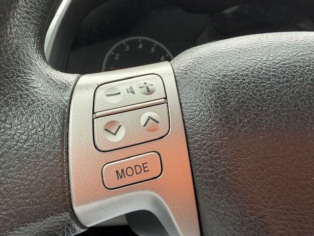 2013 Toyota Corolla Image 16