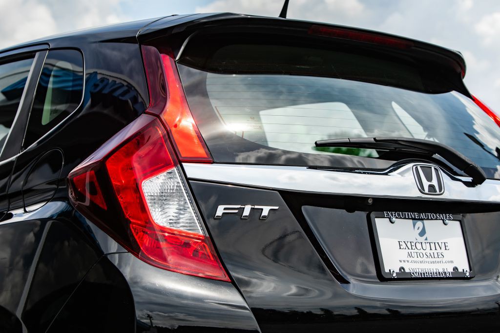 2019 Honda Fit Image 16