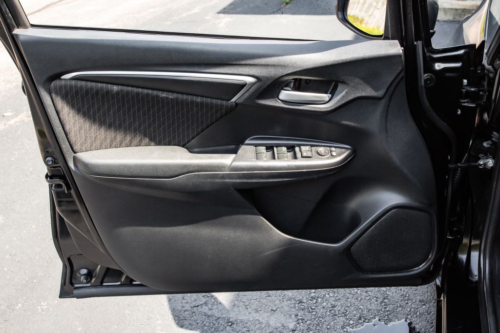 2019 Honda Fit Image 25