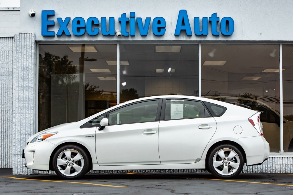 2015 Toyota Prius Image 4