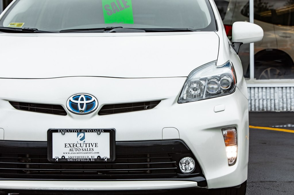 2015 Toyota Prius Image 13
