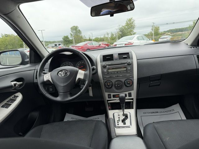 2010 Toyota Corolla Image 12