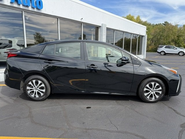 2022 Toyota Prius Image 2