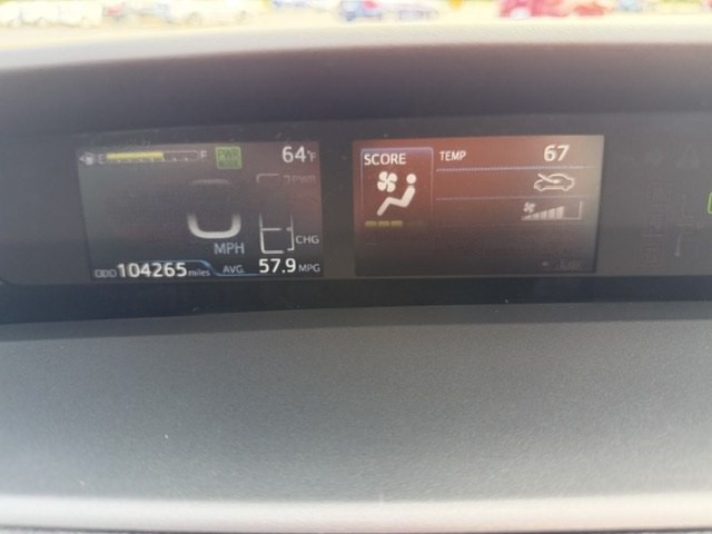 2022 Toyota Prius Image 36