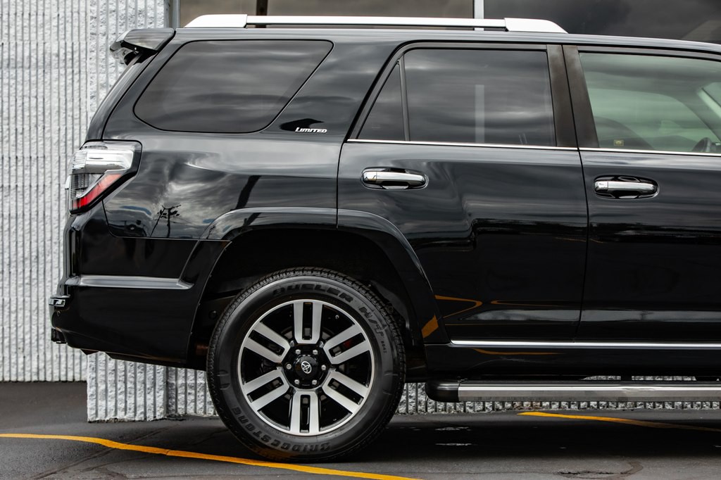 2019 Toyota 4Runner Image 11