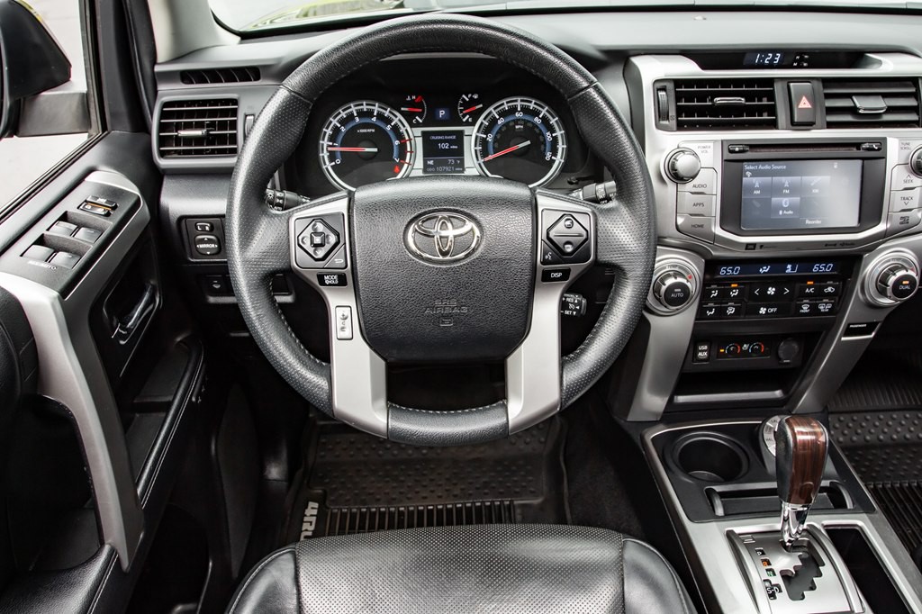 2019 Toyota 4Runner Image 19