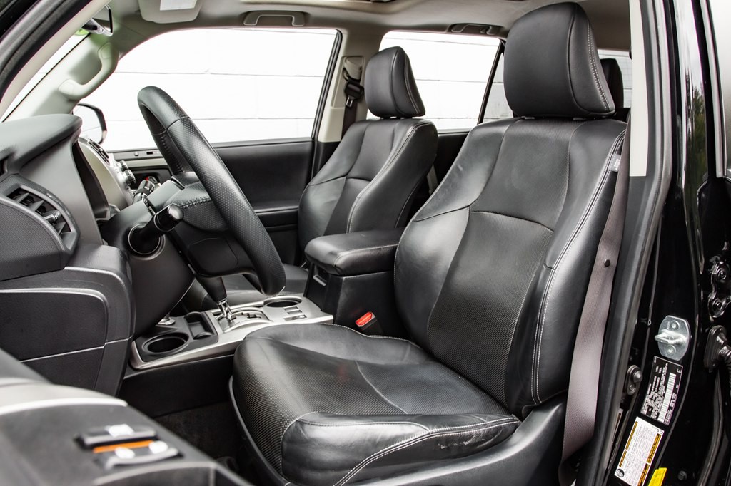 2019 Toyota 4Runner Image 24