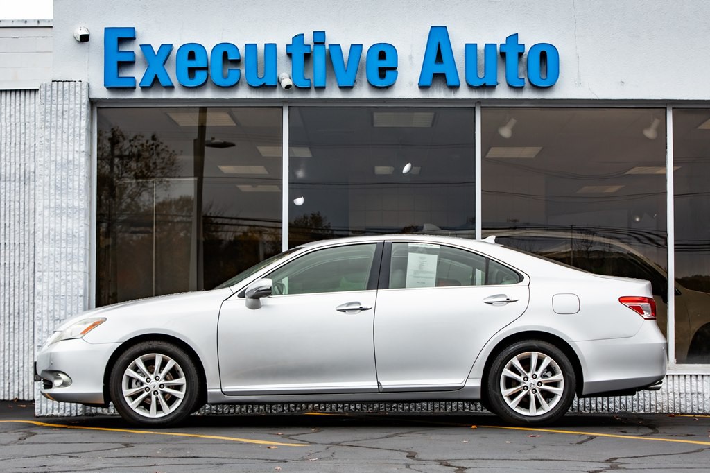 2012 Lexus ES Image 4