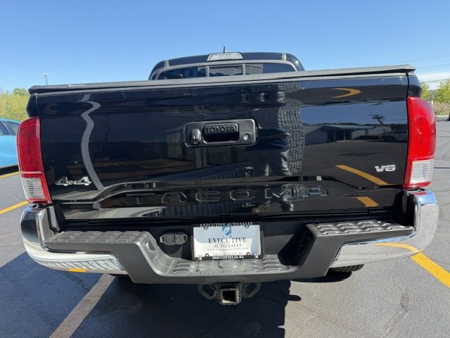 2016 Toyota Tacoma Image 3