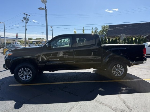 2016 Toyota Tacoma Image 7