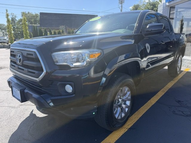 2016 Toyota Tacoma Image 8
