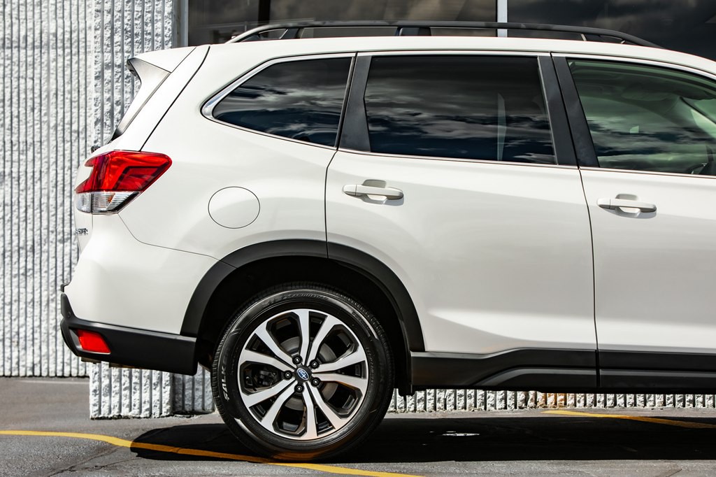 2023 Subaru Forester Image 9