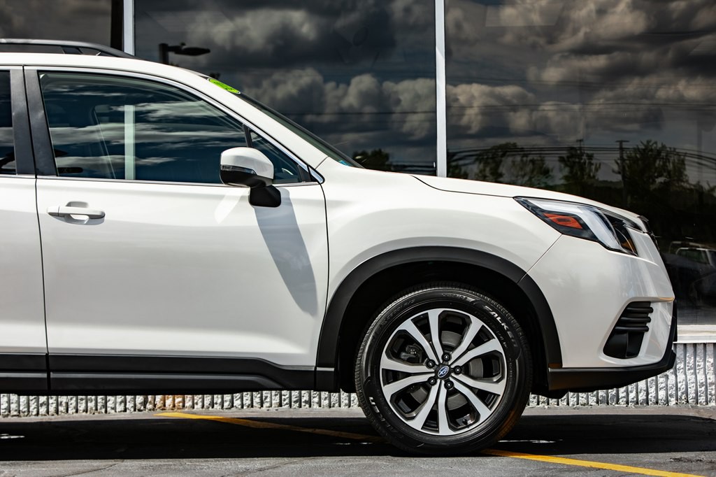 2023 Subaru Forester Image 10