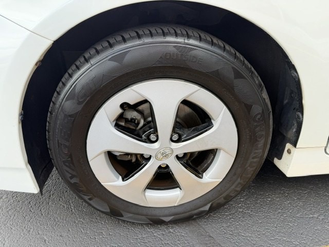 2014 Toyota Prius Image 7