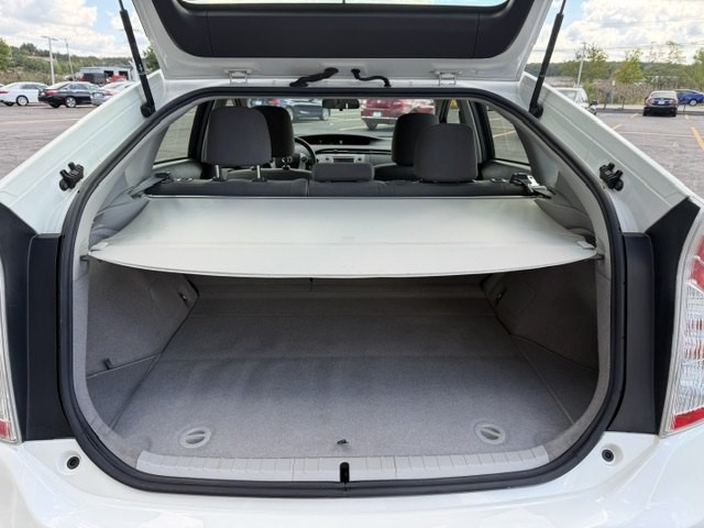 2014 Toyota Prius Image 12