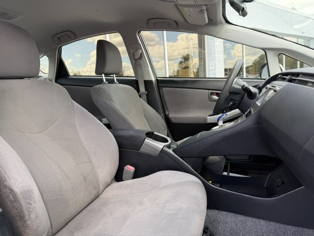 2014 Toyota Prius Image 13
