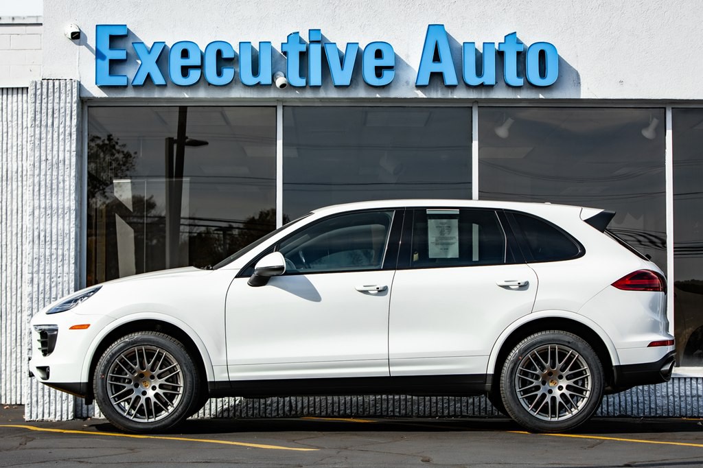 2017 Porsche Cayenne Image 4
