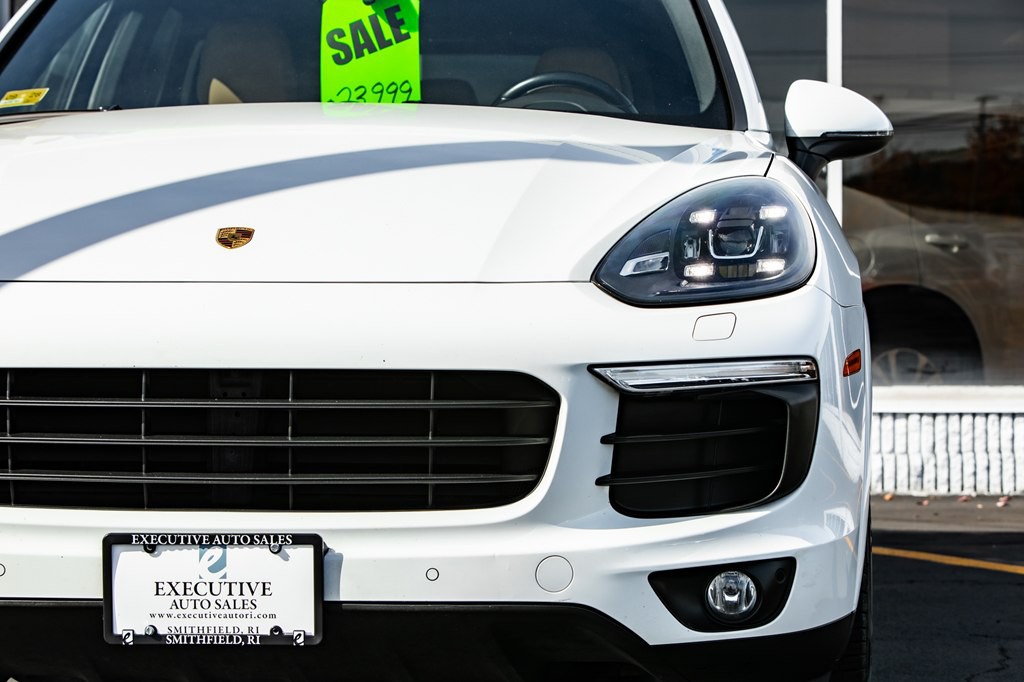 2017 Porsche Cayenne Image 13