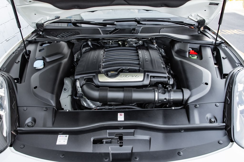 2017 Porsche Cayenne Image 30